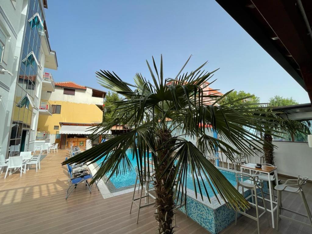 Brian Hotel Velipojë Dış mekan fotoğraf
