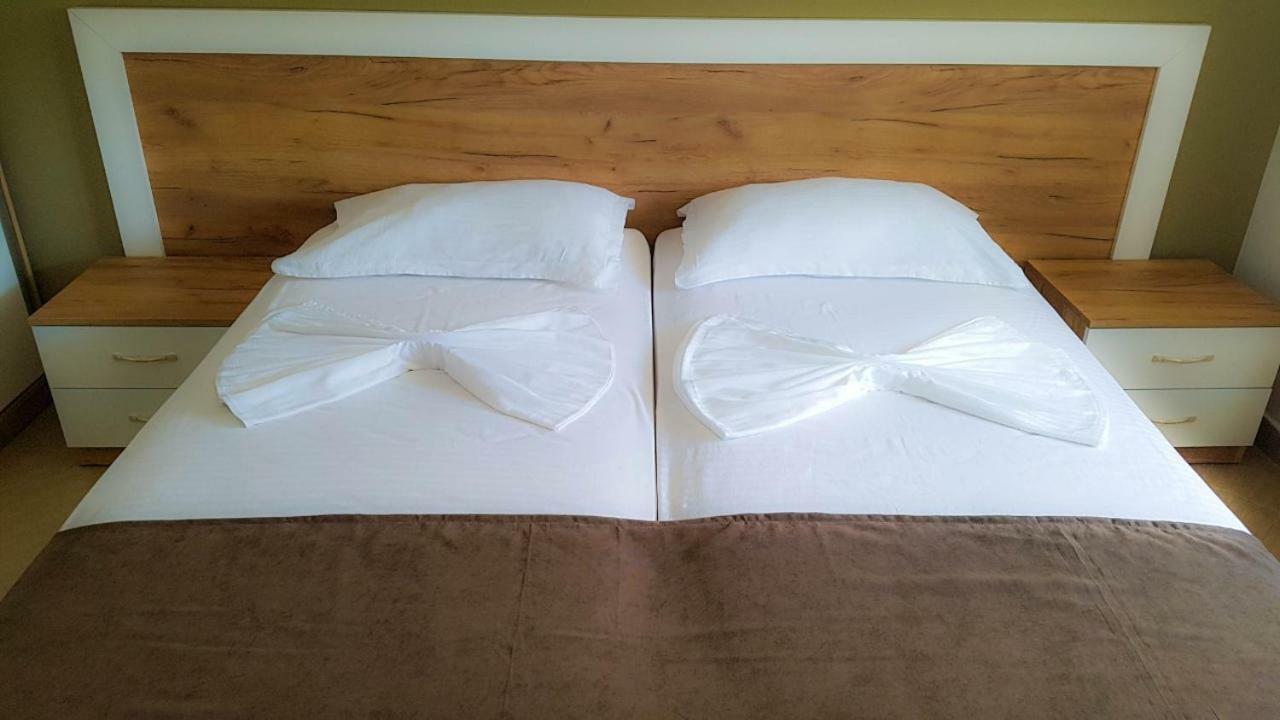 Brian Hotel Velipojë Dış mekan fotoğraf
